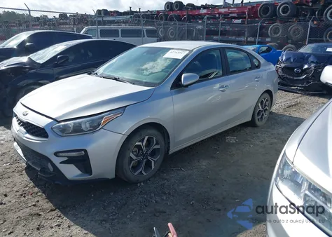 2021 Kia Forte Lxs из США, поврежденный, VIN 3KPF24AD7ME318479